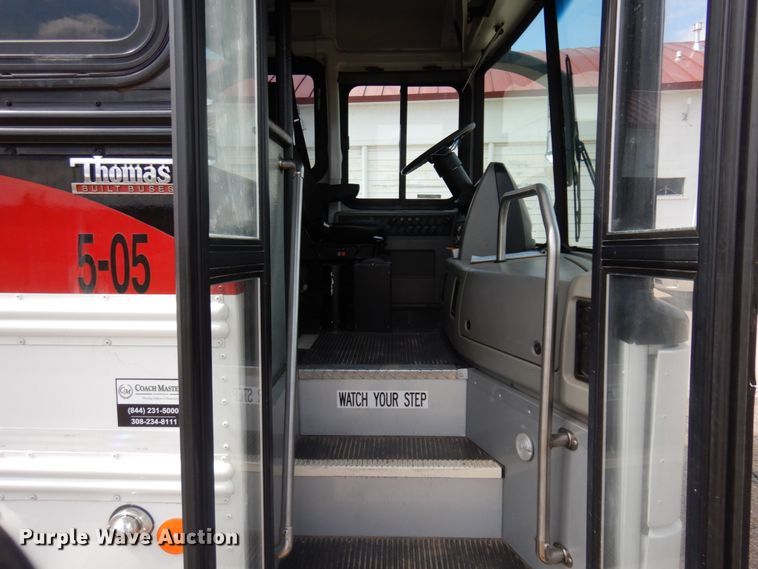 image for item JZ9950 2005 Thomas Built Saf-T-Liner MVP EF  coach bus