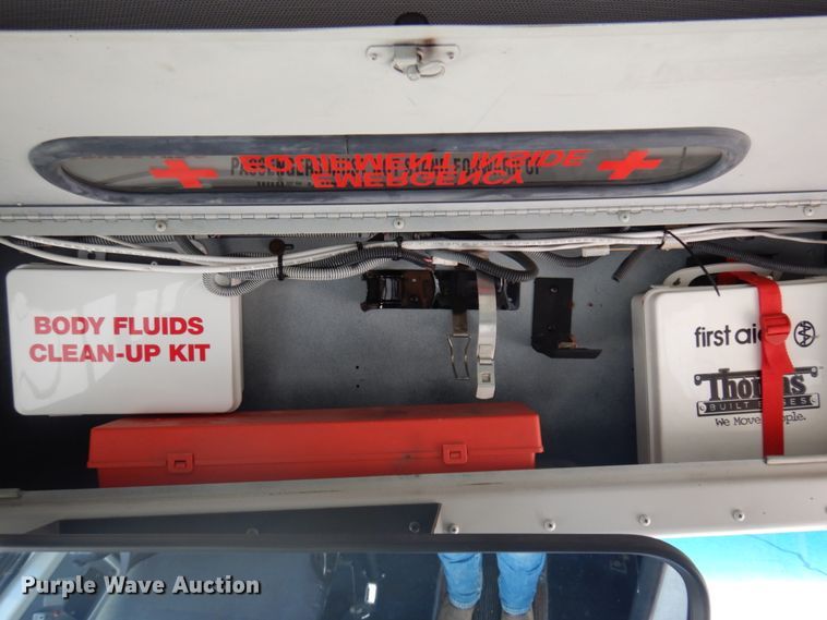 image for item JZ9950 2005 Thomas Built Saf-T-Liner MVP EF  coach bus