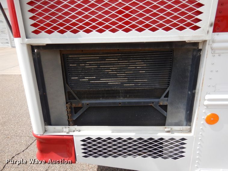 image for item JZ9950 2005 Thomas Built Saf-T-Liner MVP EF  coach bus