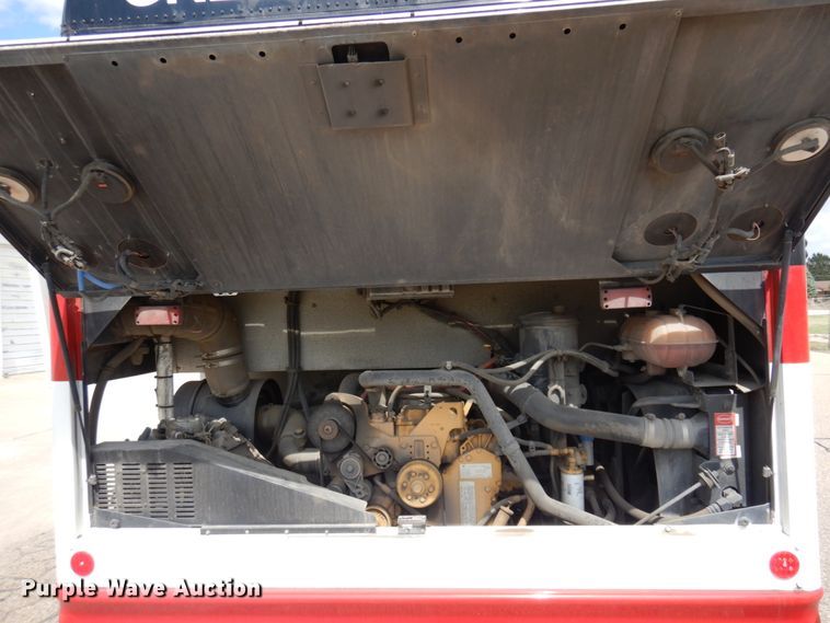 image for item JZ9950 2005 Thomas Built Saf-T-Liner MVP EF  coach bus