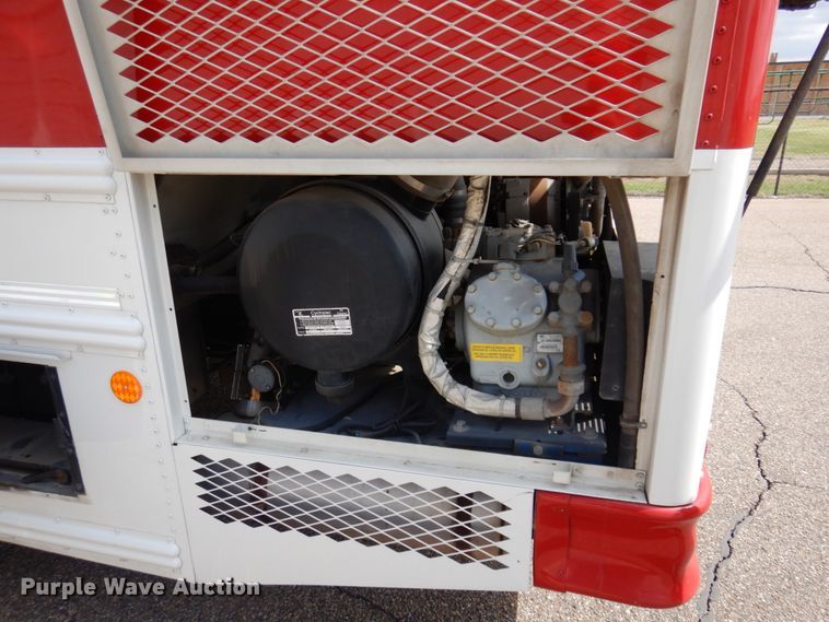 image for item JZ9950 2005 Thomas Built Saf-T-Liner MVP EF  coach bus