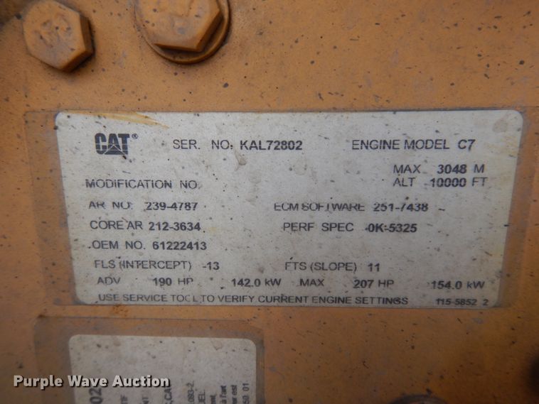 image for item JZ9950 2005 Thomas Built Saf-T-Liner MVP EF  coach bus