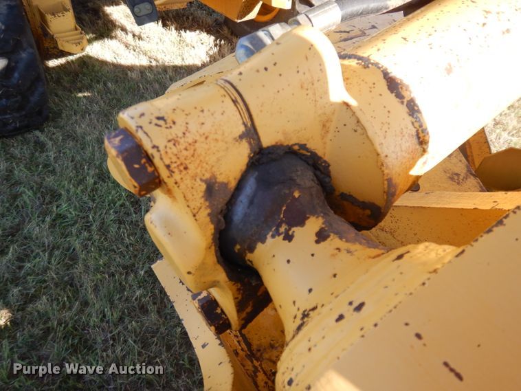 image for item JZ9958 1998 John Deere 770CH  motor grader