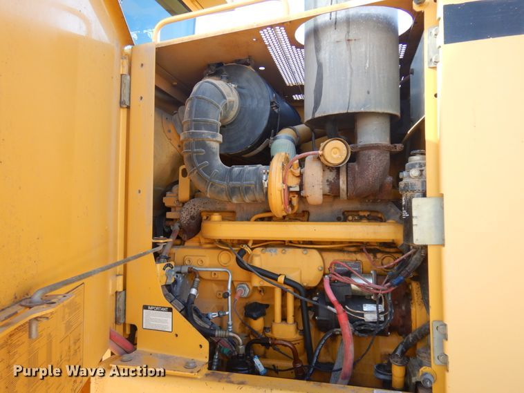 image for item JZ9958 1998 John Deere 770CH  motor grader