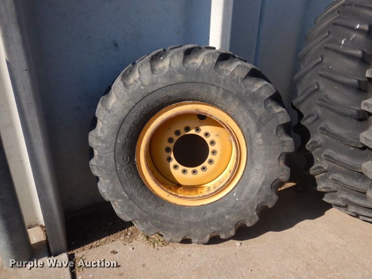 image for item JZ9958 1998 John Deere 770CH  motor grader