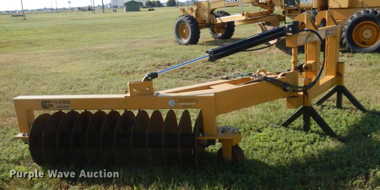 image for item JZ9960 The Retriever GM shoulder conditioner