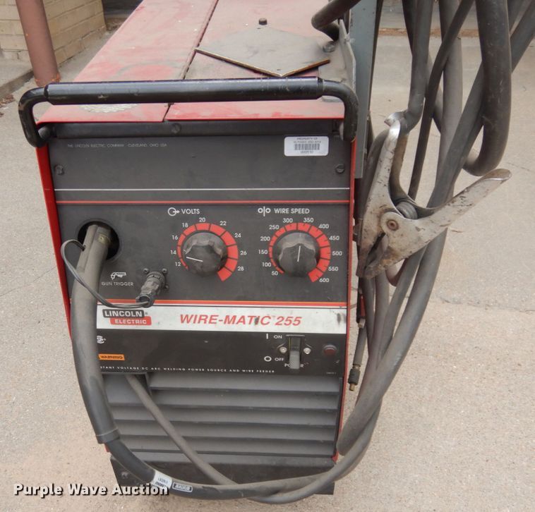 image for item JZ9971 Lincoln Electric Wire-Matic 255  welder