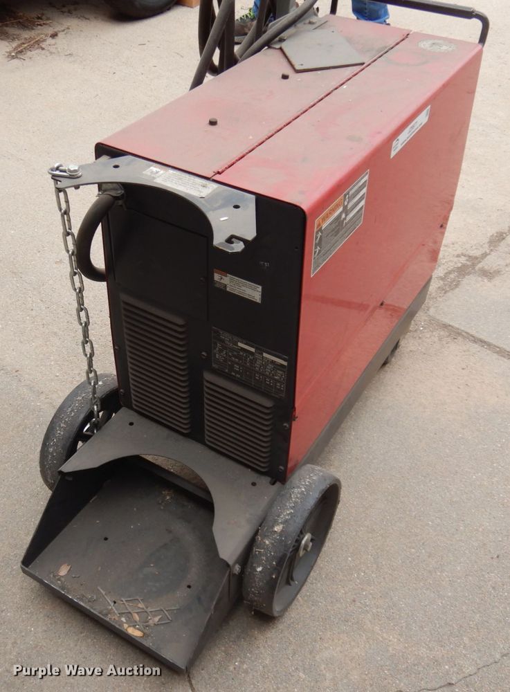 image for item JZ9971 Lincoln Electric Wire-Matic 255  welder