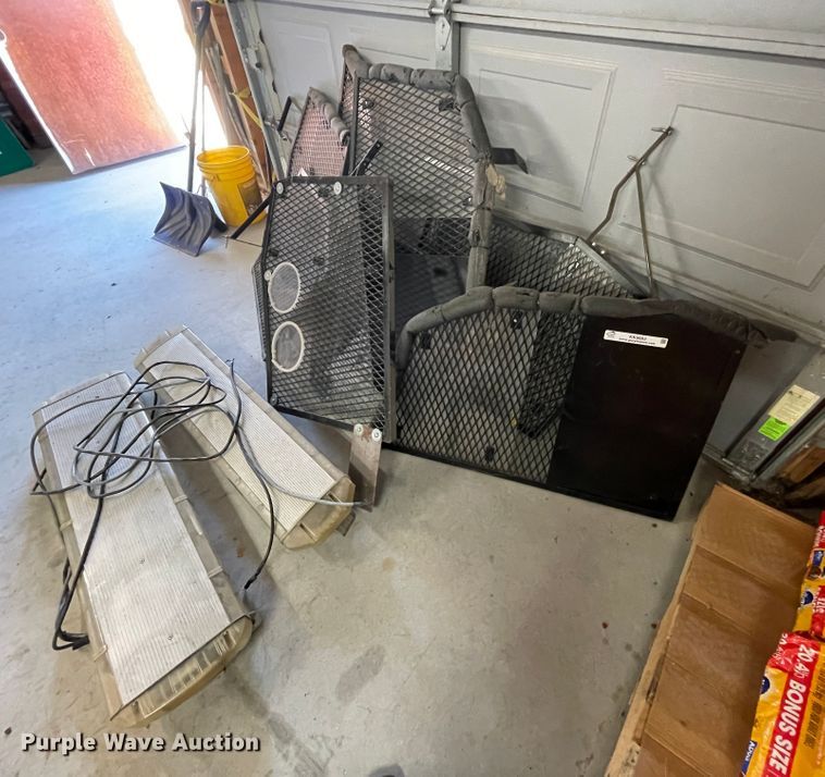 image for item KK9683 Crown Victoria police cages and lights