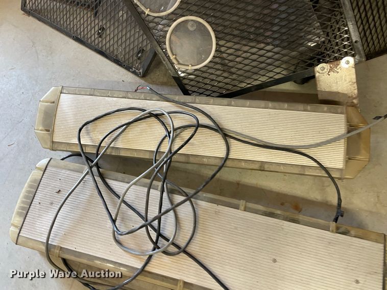 image for item KK9683 Crown Victoria police cages and lights