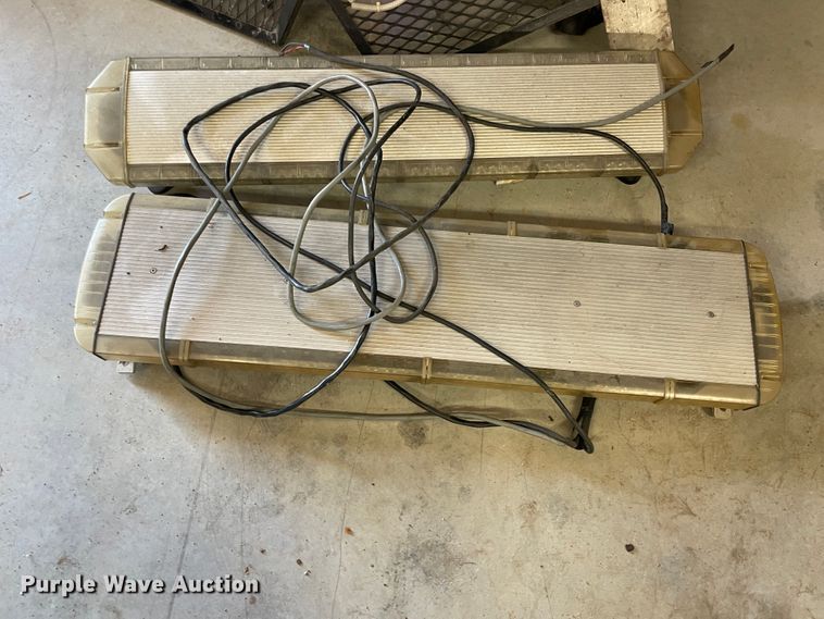 image for item KK9683 Crown Victoria police cages and lights