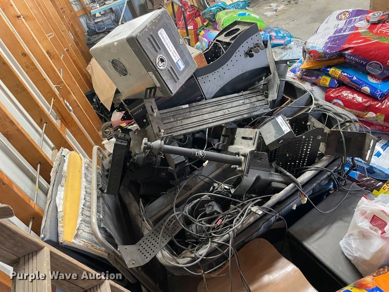 image for item KK9684 Police car accessories