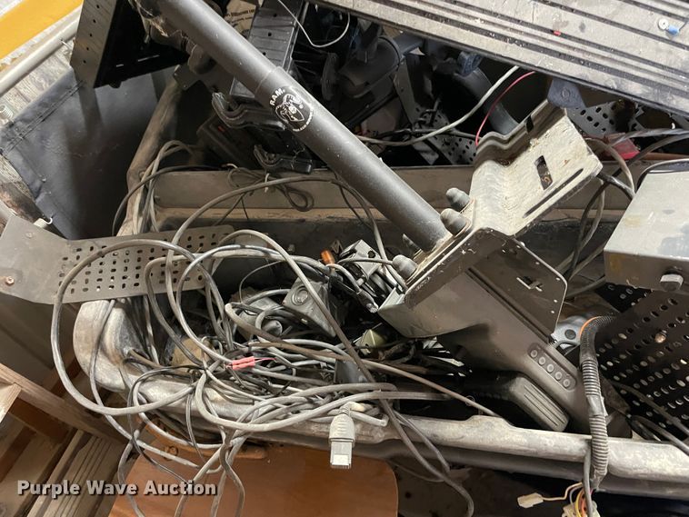 image for item KK9684 Police car accessories