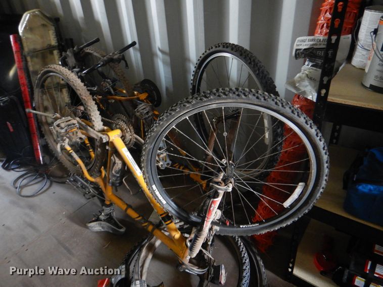 image for item KU9497 Sporting goods