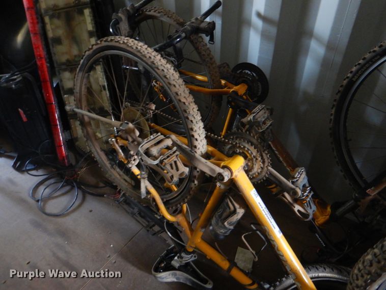 image for item KU9497 Sporting goods