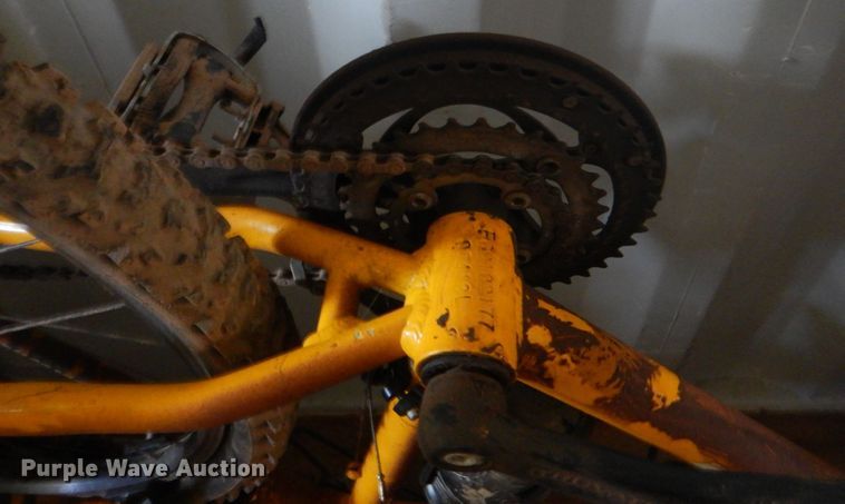 image for item KU9497 Sporting goods