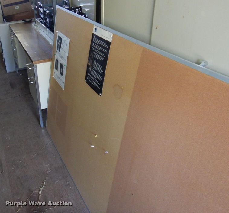 image for item KU9498 Office furniture