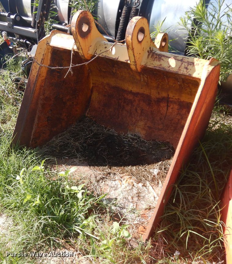 image for item KU9504 36"W excavator bucket