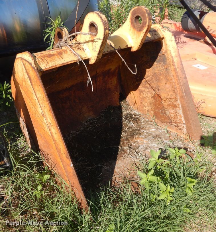 image for item KU9504 36"W excavator bucket