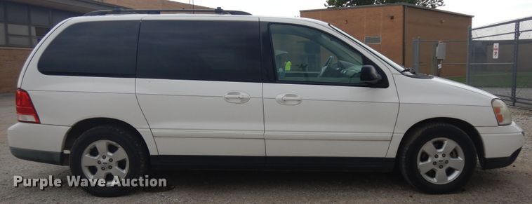 image for item KU9511 2004 Ford Freestar  van