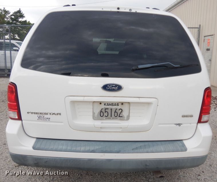 image for item KU9511 2004 Ford Freestar  van