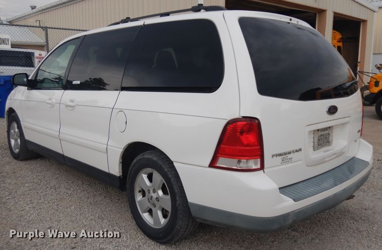image for item KU9511 2004 Ford Freestar  van