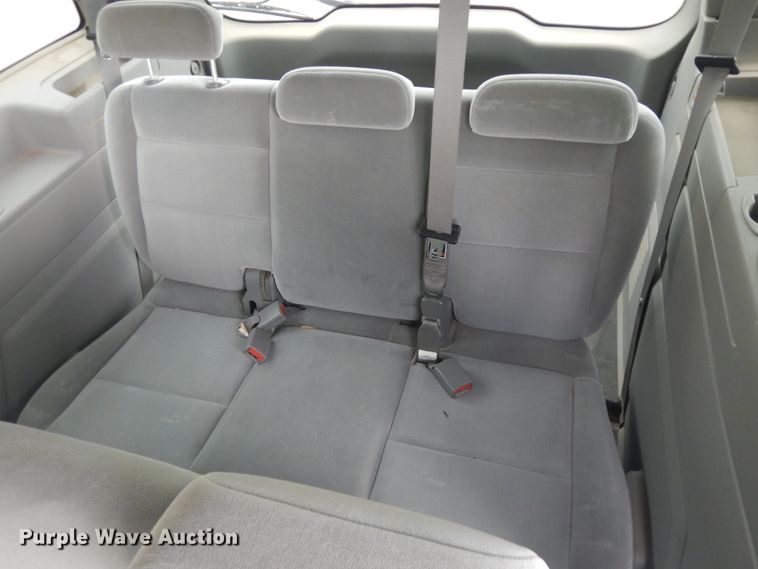 image for item KU9511 2004 Ford Freestar  van