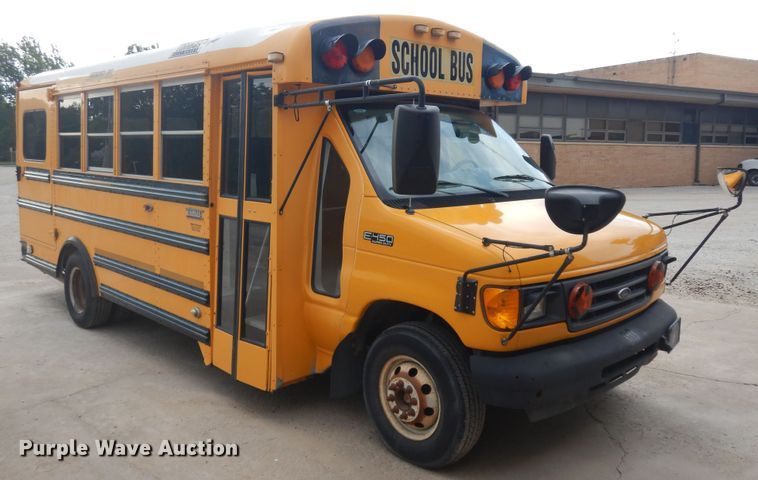 image for item KU9514 2005 Ford E450  school bus