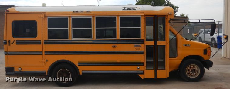 image for item KU9514 2005 Ford E450  school bus