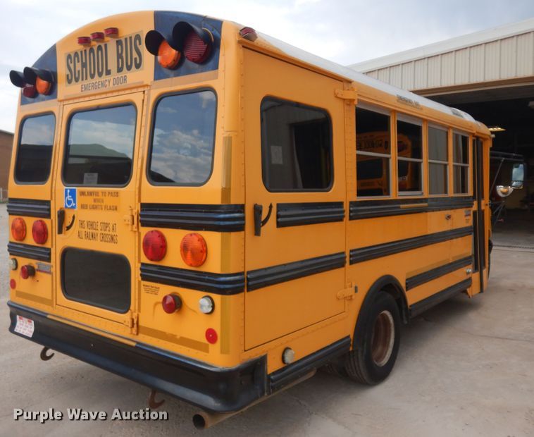 image for item KU9514 2005 Ford E450  school bus