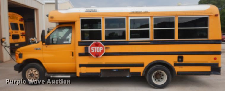 image for item KU9514 2005 Ford E450  school bus