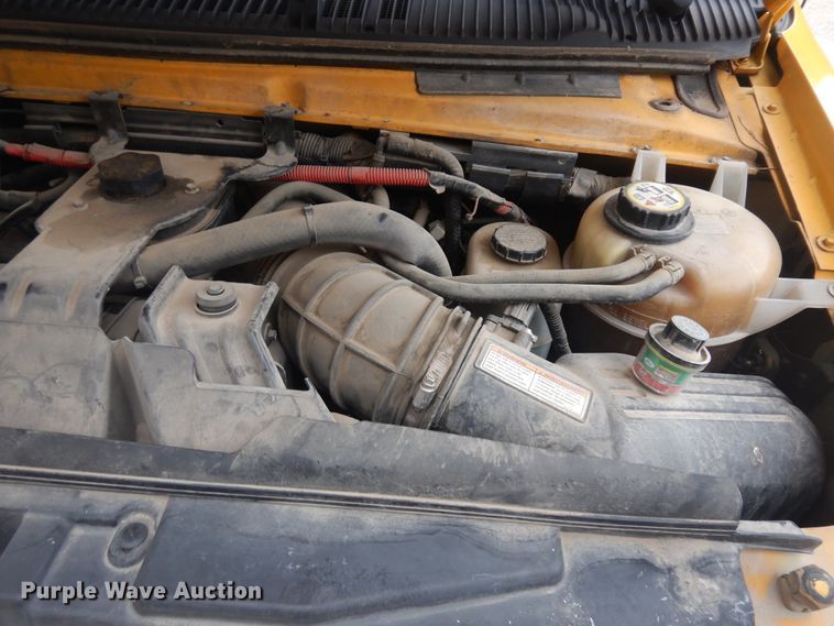 image for item KU9514 2005 Ford E450  school bus