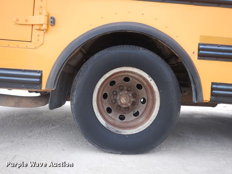 image for item KU9514 2005 Ford E450  school bus