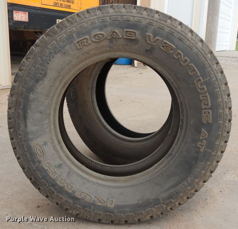 image for item KU9514 2005 Ford E450  school bus