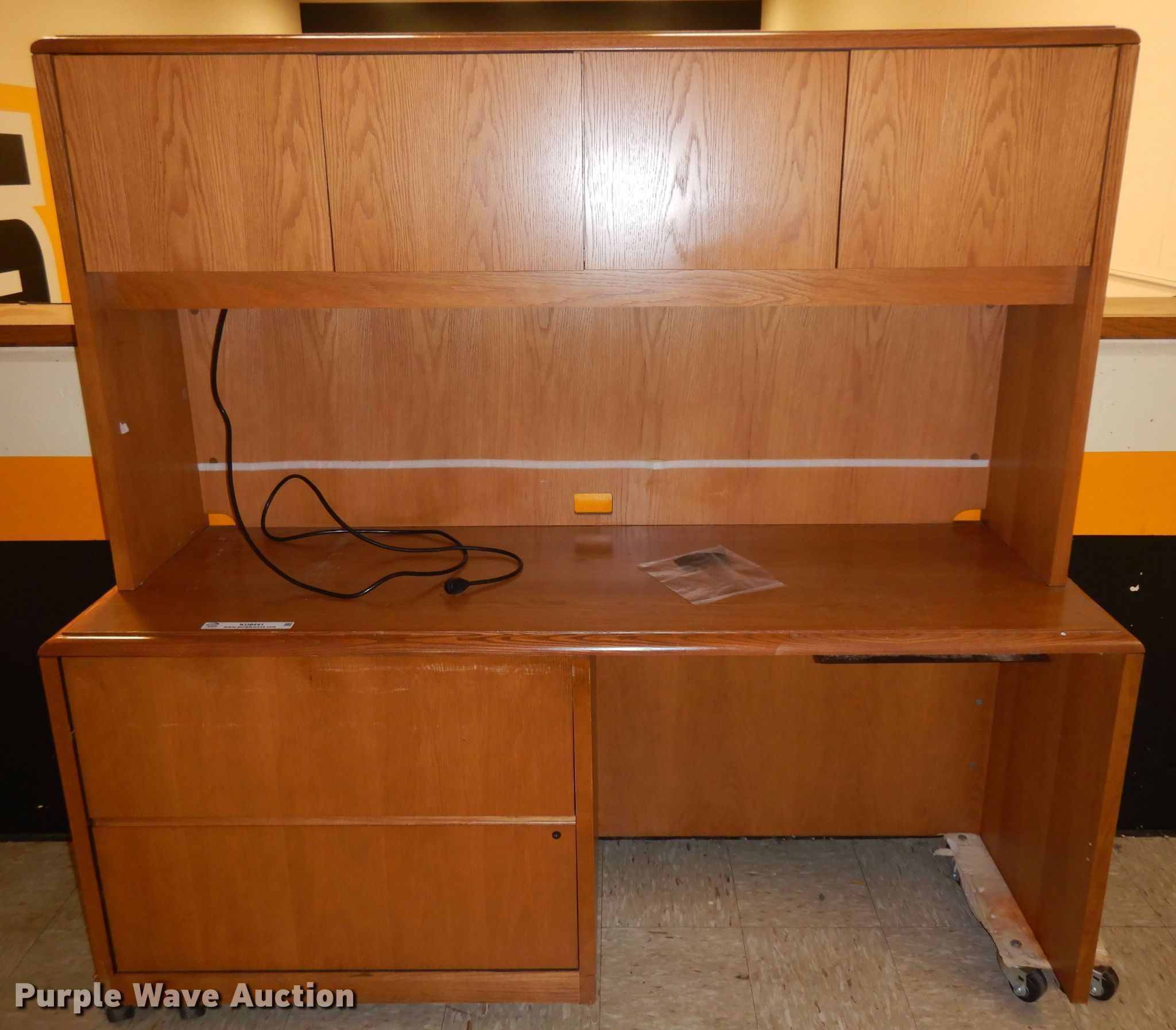 Desk suite in Wichita, KS Item KU9441 sold Purple Wave