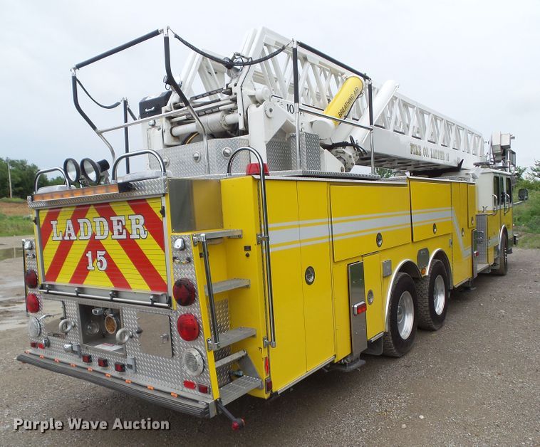 image for item DA7150 1994 Spartan Gladiator  aerial platform fire truck
