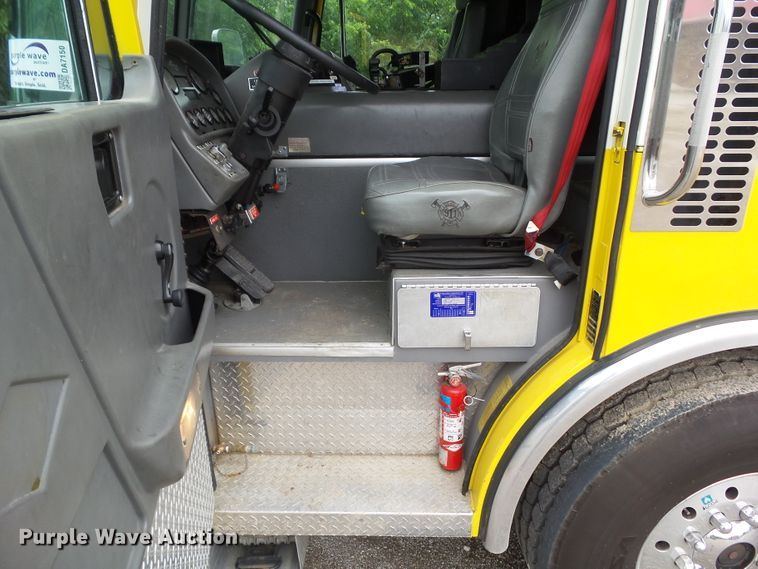 image for item DA7150 1994 Spartan Gladiator  aerial platform fire truck