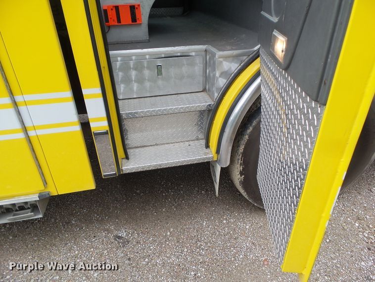 image for item DA7150 1994 Spartan Gladiator  aerial platform fire truck