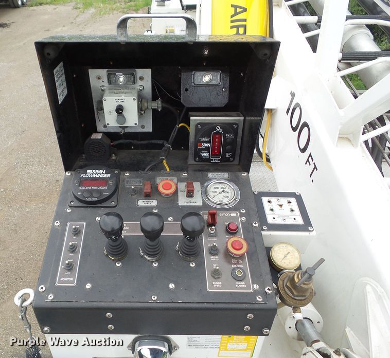 image for item DA7150 1994 Spartan Gladiator  aerial platform fire truck