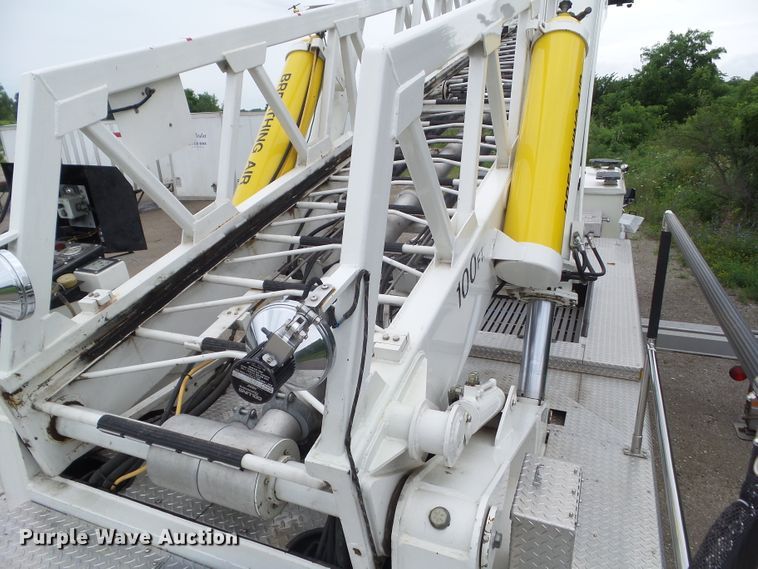 image for item DA7150 1994 Spartan Gladiator  aerial platform fire truck