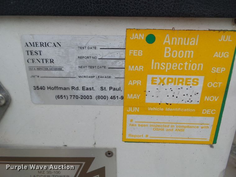 image for item DA7150 1994 Spartan Gladiator  aerial platform fire truck