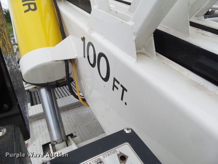 image for item DA7150 1994 Spartan Gladiator  aerial platform fire truck