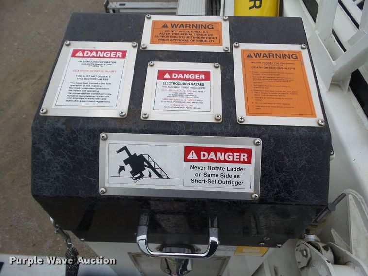 image for item DA7150 1994 Spartan Gladiator  aerial platform fire truck