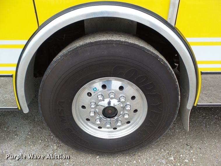 image for item DA7150 1994 Spartan Gladiator  aerial platform fire truck