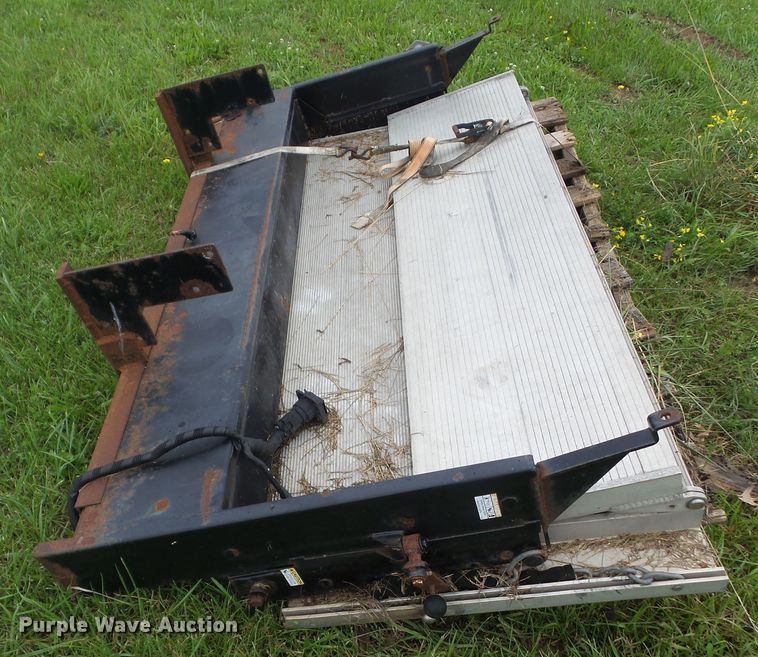image for item DA7151 Tommy Gate CVW72-1036S48EA6  end gate lift