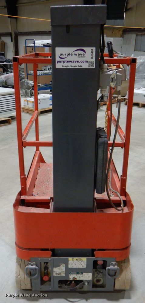 image for item DJ0484 Skyjack  vertical lift