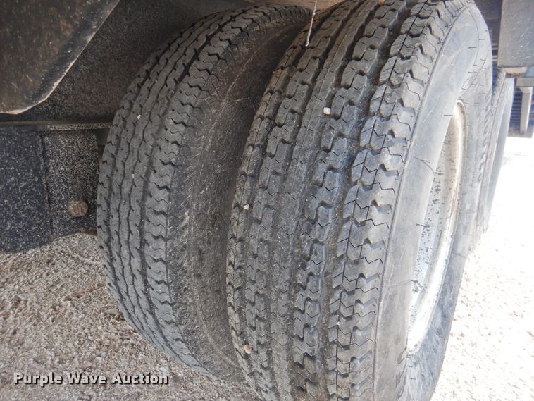 image for item DJ8484 2009 PJ Trailers  equipment trailer