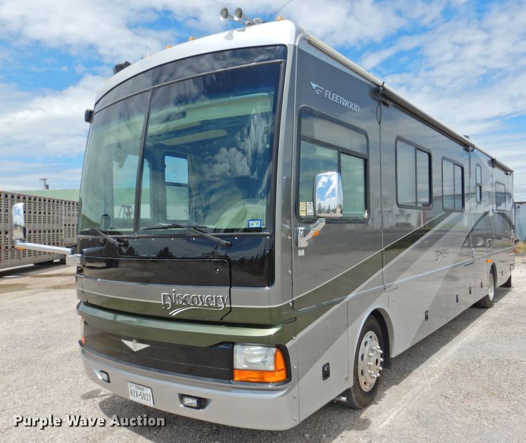 image for item DK2261 2006 Fleetwood Discovery 39L  RV