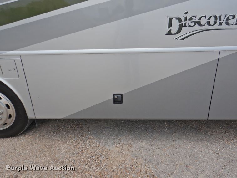 image for item DK2261 2006 Fleetwood Discovery 39L  RV