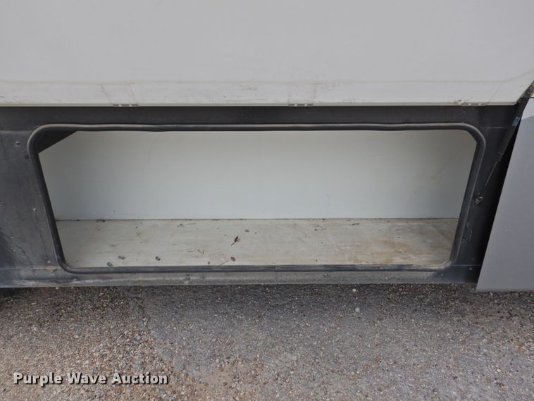 image for item DK2261 2006 Fleetwood Discovery 39L  RV